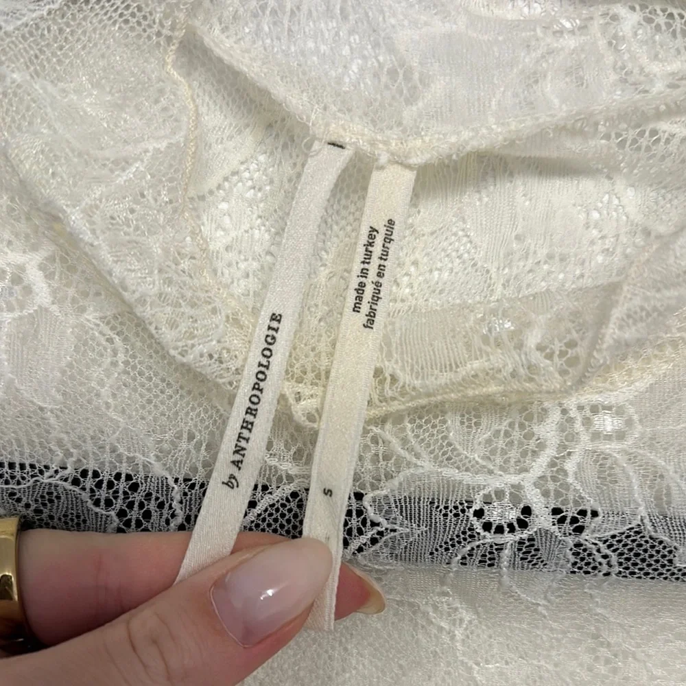 Anthropologie Elegant Cream Lace Women's Top small - Picture 3 of 4